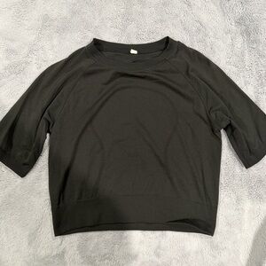 Lululemon open back top, size 10